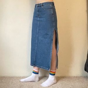 Aritzia denim skirt tna